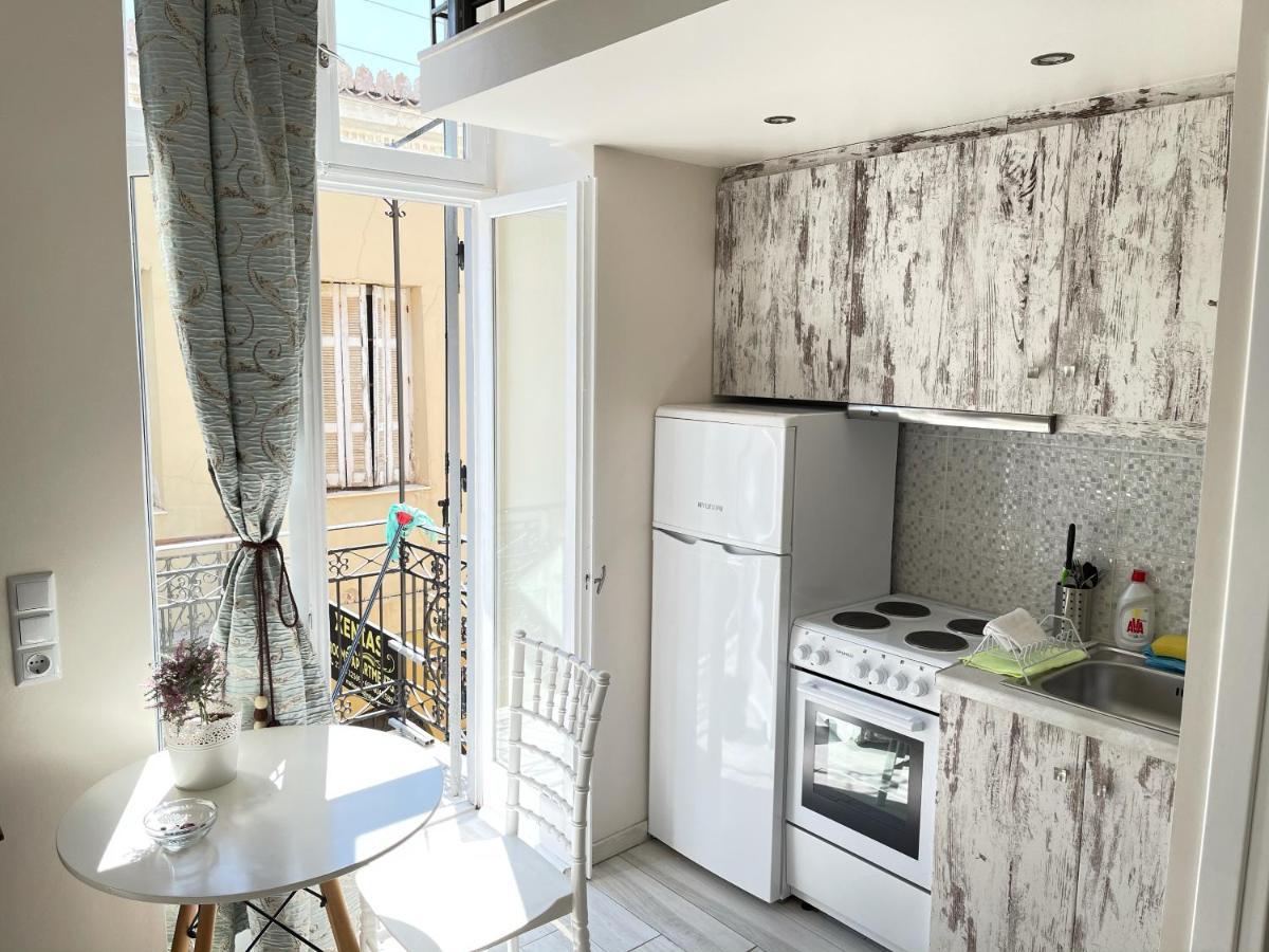 Xenias Rooms Apartments Koróni Kültér fotó
