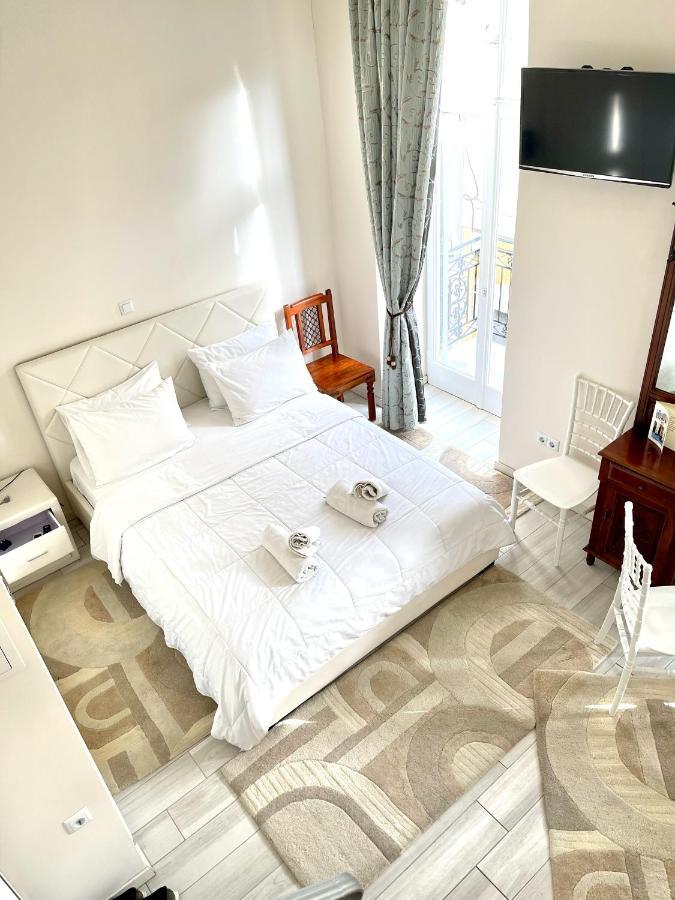 Xenias Rooms Apartments Koróni Kültér fotó
