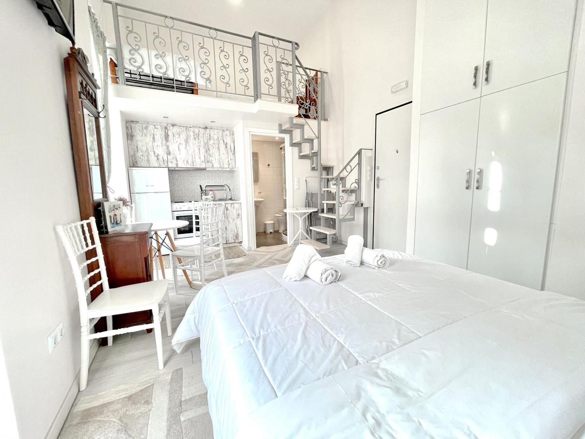 Xenias Rooms Apartments Koróni Kültér fotó